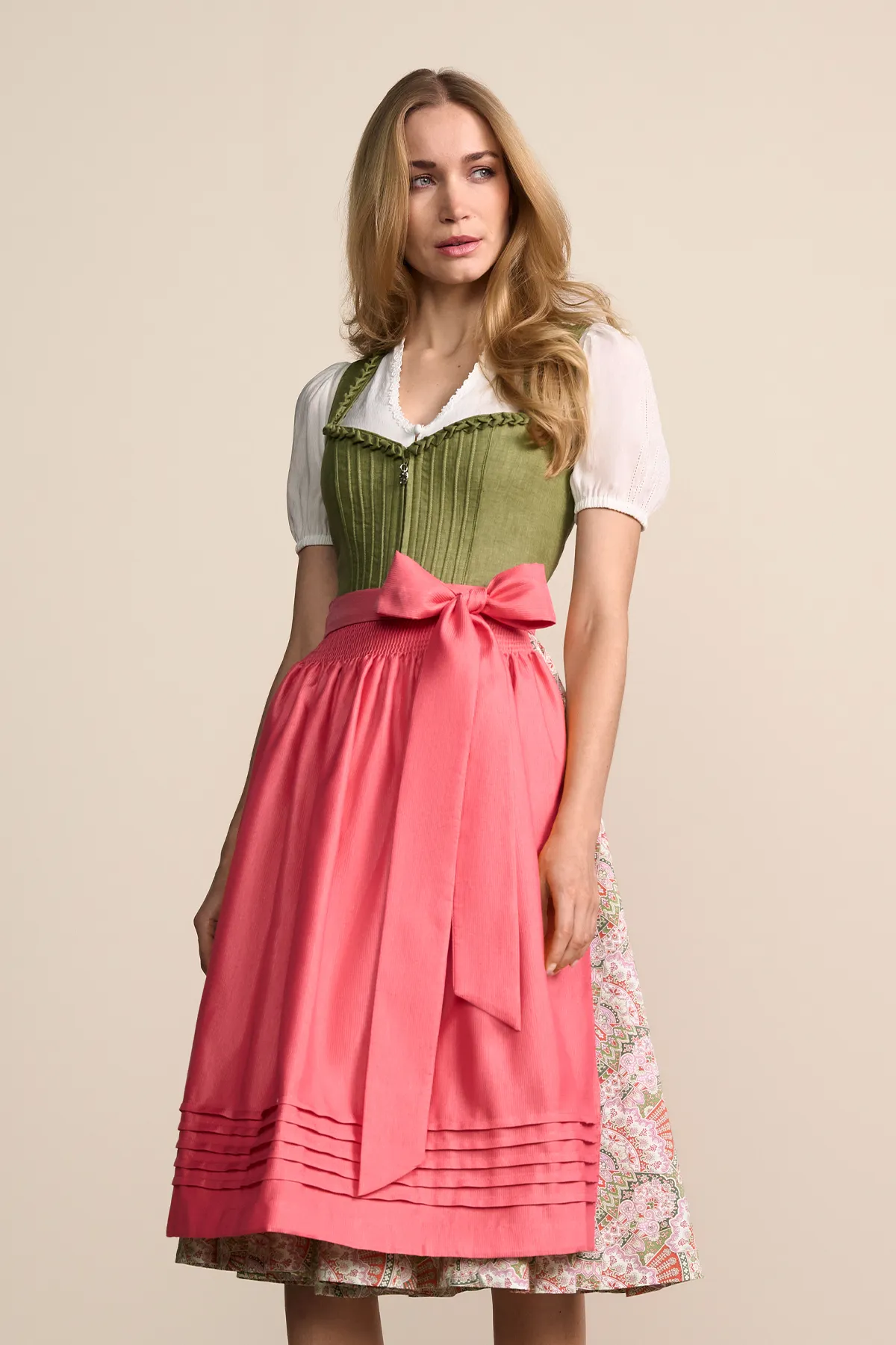 1_1110710700509